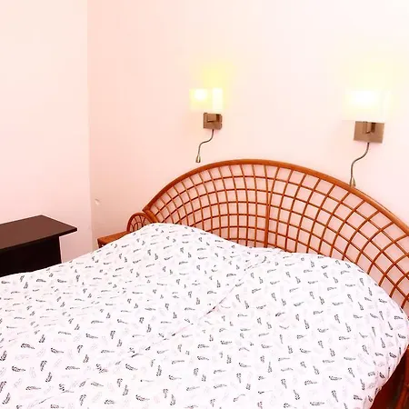 Flat On Andrassy Avenue * Budapeste