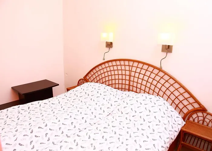 Flat On Andrassy Avenue * Budapest